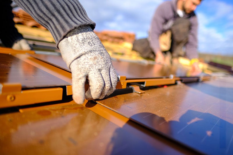 découvrez comment mysolar vous aide à réaliser des économies durables grâce à des solutions énergétiques innovantes, adaptées à vos besoins. optez pour un avenir plus vert avec nos services d'énergie solaire.