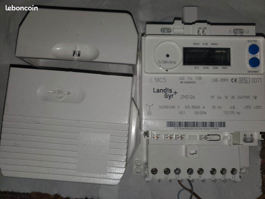 découvrez notre compteur de production pour l'injection, conçu pour optimiser le suivi de vos performances et garantir une gestion efficace de vos ressources énergétiques. idéal pour les professionnels souhaitant maximiser leur production tout en respectant les normes en vigueur.