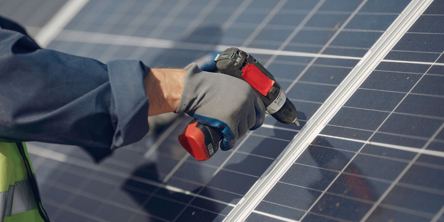 découvrez le forum dbtpro dédié aux professionnels du photovoltaïque. échangez des idées, partagez vos expériences et restez informé des dernières innovations et tendances du secteur de l'énergie solaire.
