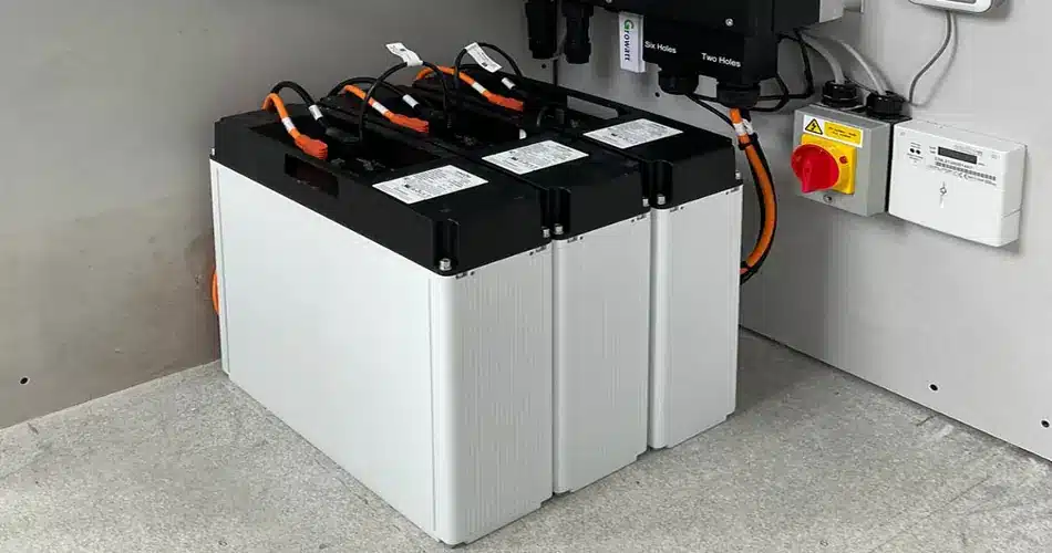 découvrez notre sélection de batteries solaires, conçues pour stocker l'énergie renouvelable et alimenter vos appareils en toute autonomie. idéales pour un mode de vie durable, nos batteries garantissent performance et longévité. optez pour l'énergie verte dès aujourd'hui!