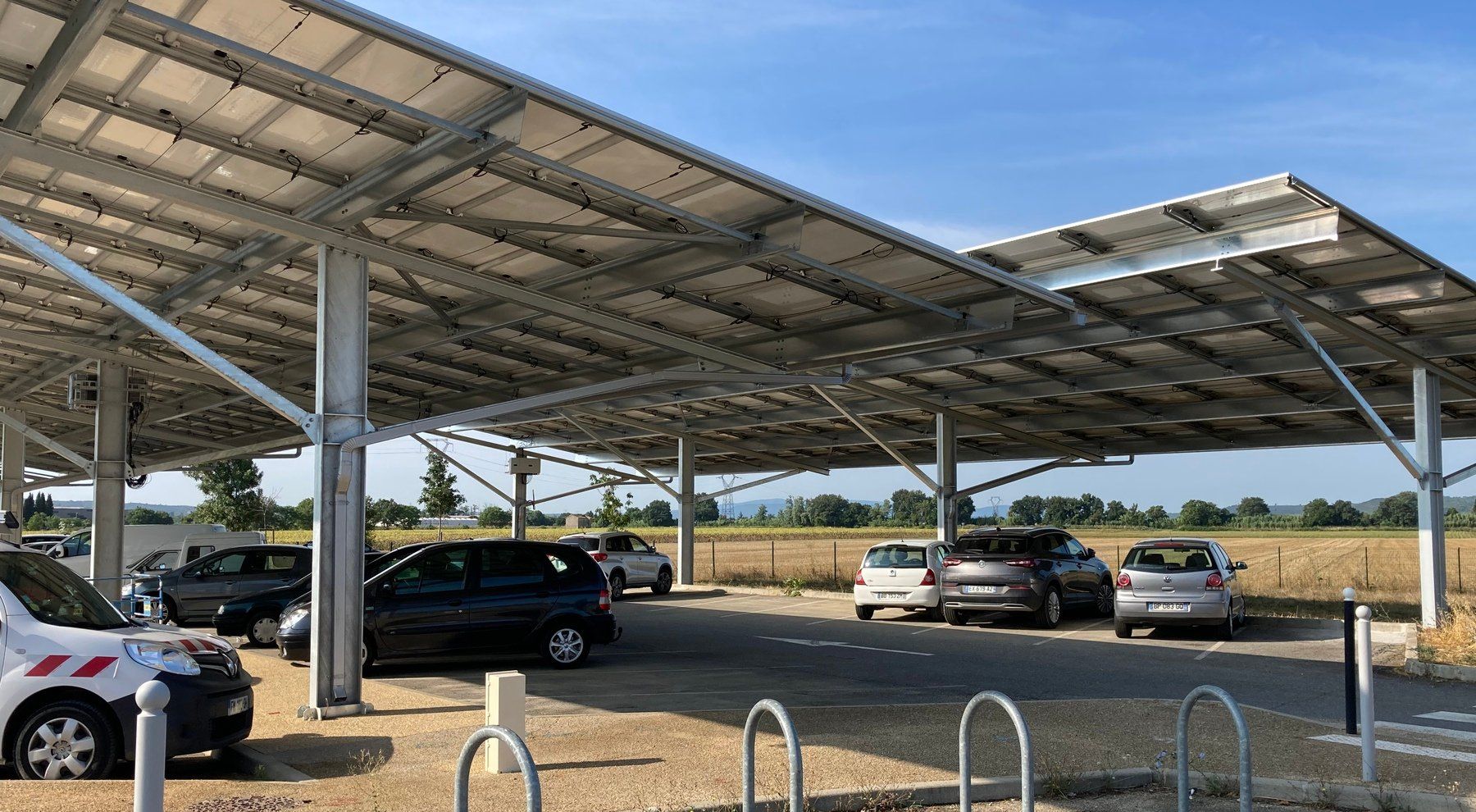 découvrez des discussions enrichissantes et des échanges d'idées sur les panneaux solaires au lycée. rejoignez notre forum pour explorer les avantages, les projets étudiants et l'impact environnemental des énergies renouvelables.