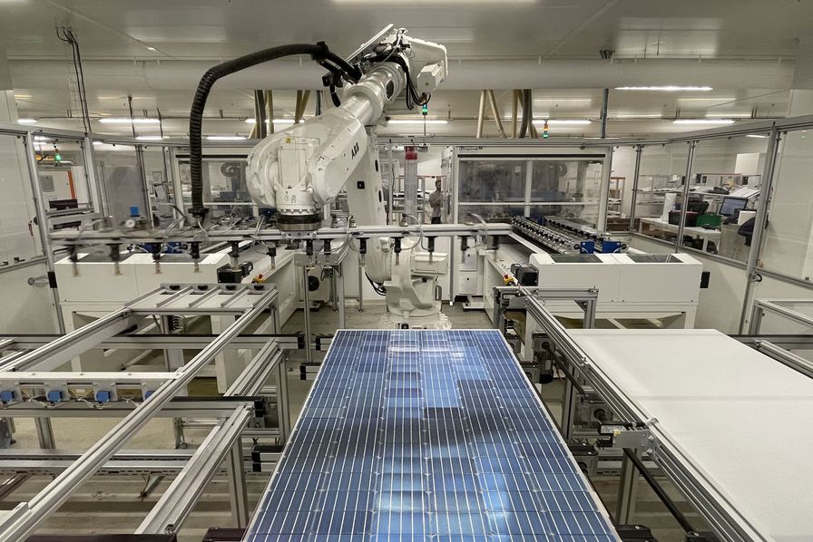 découvrez notre expertise dans la fabrication de panneaux solaires en france. profitez de solutions écologiques et performantes pour une énergie renouvelable durable. engagez-vous vers un avenir plus vert avec nos produits de qualité.