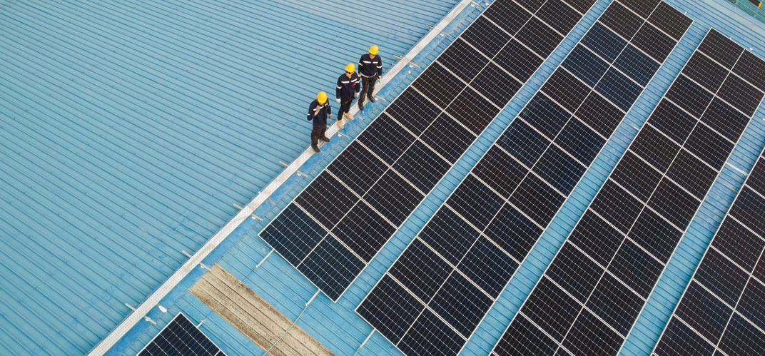 découvrez des témoignages inspirants sur l'énergie photovoltaïque : des utilisateurs partagent leurs expériences, avantages, et conseils pour adopter cette solution écologique et économique. plongez dans le monde du solaire et laissez-vous convaincre par ces récits authentiques.