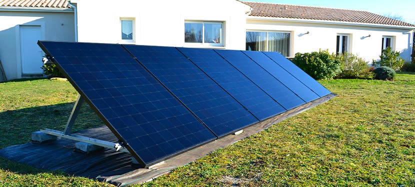 découvrez notre guide complet sur les kits photovoltaïques : conseils d'achat, installations, avantages et inconvénients, pour maximiser votre investissement solaire et réduire votre empreinte carbone.