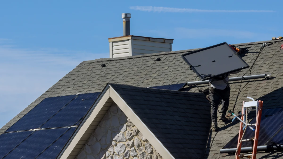 découvrez les panneaux solaires edf enr, une solution écologique et performante pour la production d'énergie. profitez d'énergies renouvelables, d'économies sur vos factures d'électricité et d'un accompagnement personnalisé pour votre projet solaire.