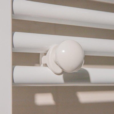 découvrez notre large gamme d'accessoires pour radiateurs, conçus pour améliorer l'efficacité énergétique et le confort de votre intérieur. que vous ayez besoin de thermostats, de pieds de radiateur ou de kits de montage, trouvez les solutions idéales pour votre chauffage.