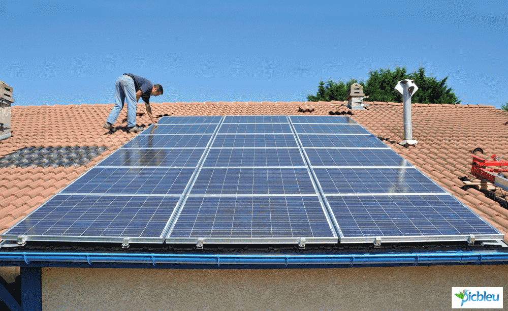 découvrez notre large gamme de matériel photovoltaïque pour vos projets d'énergie solaire. profitez d'une installation de qualité, réduisez vos factures d'électricité et contribuez à un futur durable. faites l'achat de panneaux solaires, onduleurs et accessoires à des prix compétitifs!