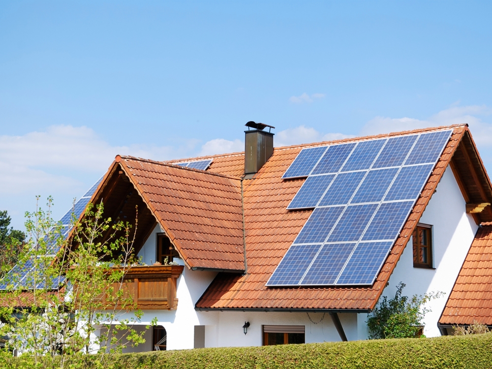 découvrez les avantages de l'énergie photovoltaïque pour votre maison ou votre entreprise. transformez la lumière du soleil en électricité propre et renouvelable, réduisez vos factures d'énergie et participez à la protection de l'environnement.