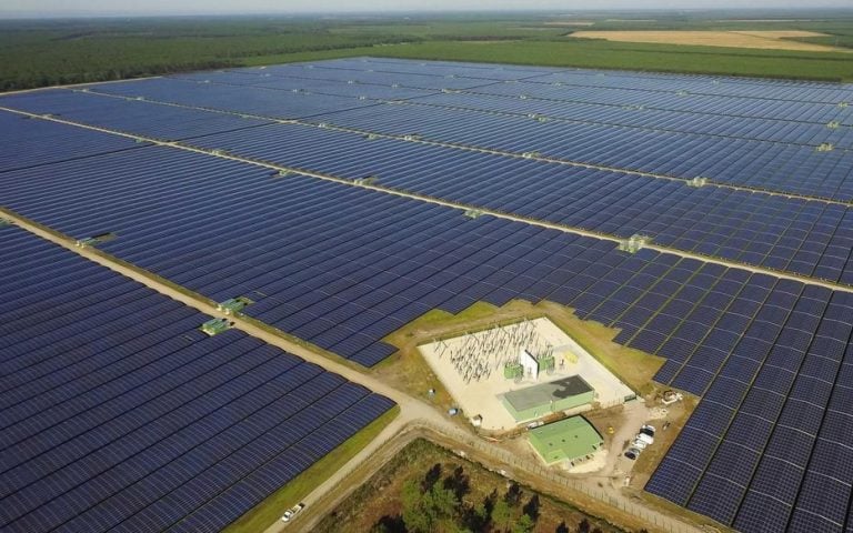 découvrez l'énergie photovoltaïque, une solution durable et innovante pour produire de l'électricité à partir du soleil. informez-vous sur ses avantages, son fonctionnement et comment l'installer chez vous.