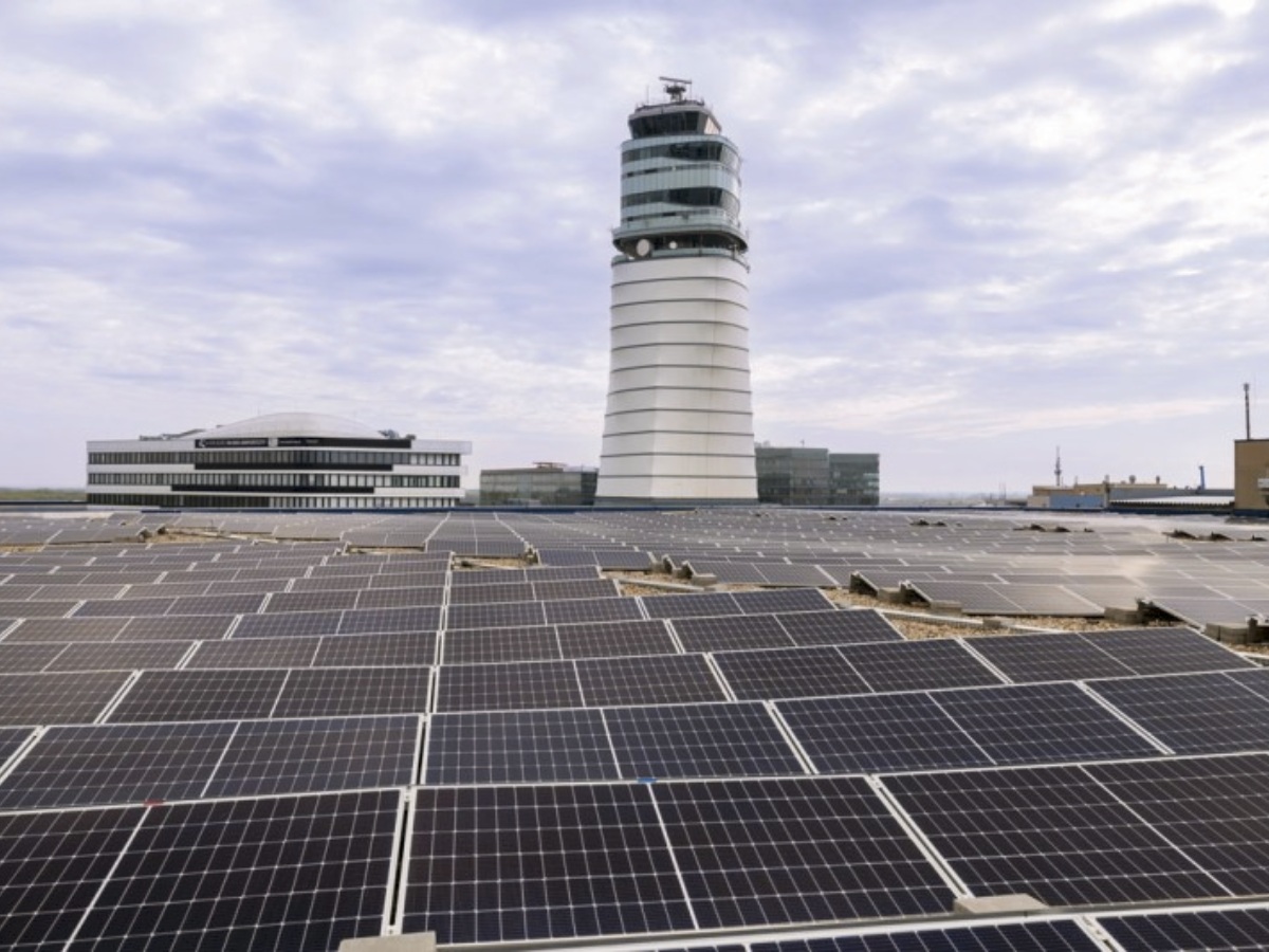découvrez l'aéro photovoltaïque, une technologie innovante qui combine énergie solaire et aérodynamisme pour produire de l'électricité tout en optimisant l'efficacité énergétique. idéale pour les bâtiments modernes et les projets durables, cette solution révolutionnaire contribue à la transition énergétique et à la réduction de l'empreinte carbone.