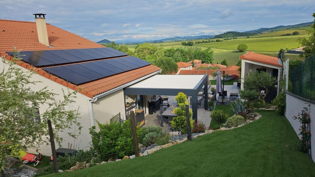 découvrez les aides photovoltaïques disponibles en 2025 pour réduire vos coûts d'installation et maximiser votre investissement dans l'énergie solaire. informez-vous sur les subventions, crédits d'impôt et autres dispositifs d'accompagnement pour un avenir plus vert.