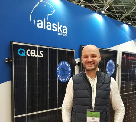 découvrez comment l'alaska exploite ses ressources naturelles pour développer des solutions d'énergie renouvelable, alliant protection de l'environnement et innovations technologiques. plongez dans les initiatives durables qui façonnent l'avenir énergétique de l'état arctique.