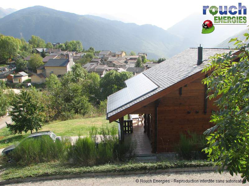 découvrez l'ardoise photovoltaïque, une solution innovante pour allier esthétique et production d'énergie verte. transformez votre toit en source d'électricité tout en préservant le charme de votre maison.