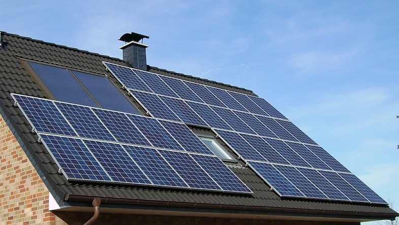 découvrez les arnaques liées aux installations photovoltaïques sur les forums spécialisés. informez-vous sur les pratiques abusives, les témoignages d'usagers et les précautions à prendre pour éviter les pièges. protégez votre investissement en vous basant sur des expériences concrètes et des conseils d'experts.