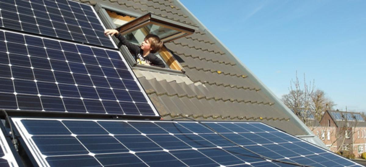 découvrez l'autoconsommation photovoltaïque, une solution durable pour réduire vos factures d'électricité. apprenez comment produire votre propre énergie solaire et optimiser votre indépendance énergétique grâce à nos conseils et guides pratiques.