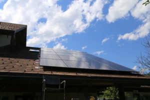 découvrez l'autoconstruction photovoltaïque : des conseils pratiques, des astuces et des étapes clés pour réaliser votre propre installation solaire. devenez acteur de votre énergie et réduisez vos factures tout en contribuant à la transition énergétique.