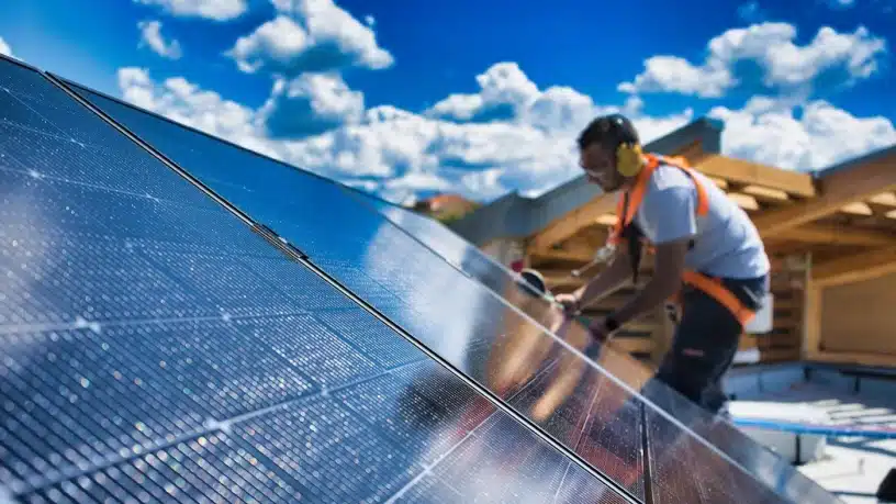 découvrez les avantages de myshop solar : solutions énergétiques innovantes, économies sur vos factures d'électricité, et un engagement vers un avenir durable. profitez de l'énergie solaire à votre portée avec des installations simples et efficaces.