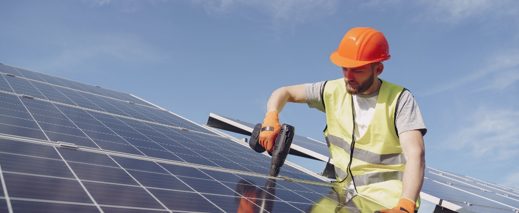 découvrez les nombreux avantages des panneaux solaires : une source d'énergie renouvelable, des économies sur vos factures d'électricité, une contribution à la protection de l'environnement et une valorisation de votre patrimoine. optez pour l'énergie solaire et transformez votre consommation énergétique.