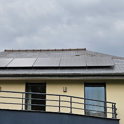 découvrez l'avenir des panneaux photovoltaïques (pv) : innovations, tendances et opportunités pour une énergie durable. explorez comment les technologies solaires transforment notre planète et contribuent à un développement écologique.