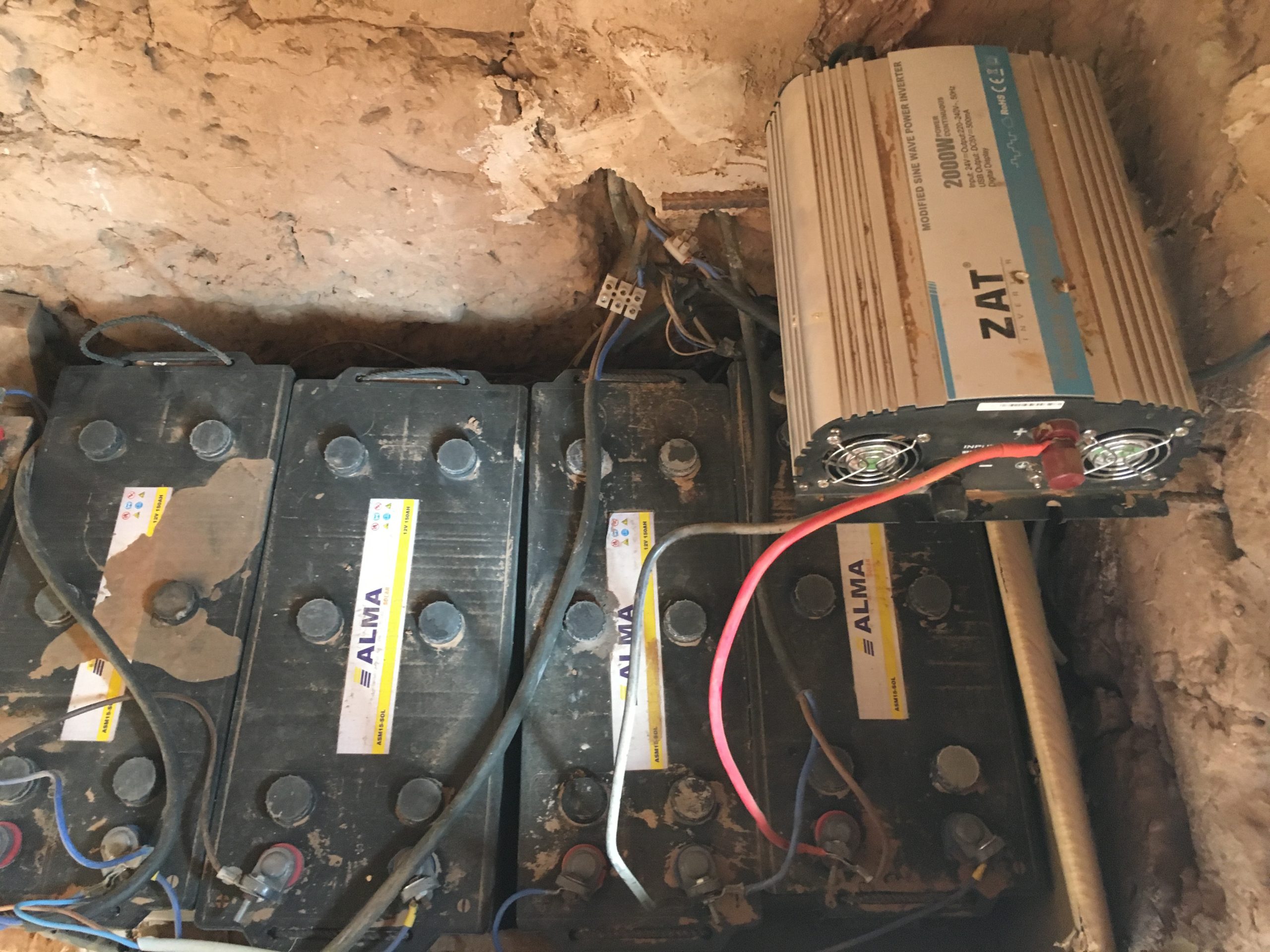 découvrez les avis sur alma solar, un leader dans le domaine de l'énergie solaire. informez-vous sur la qualité de leurs services, les retours d'expérience des clients et les avantages d'opter pour des solutions solaires durables.