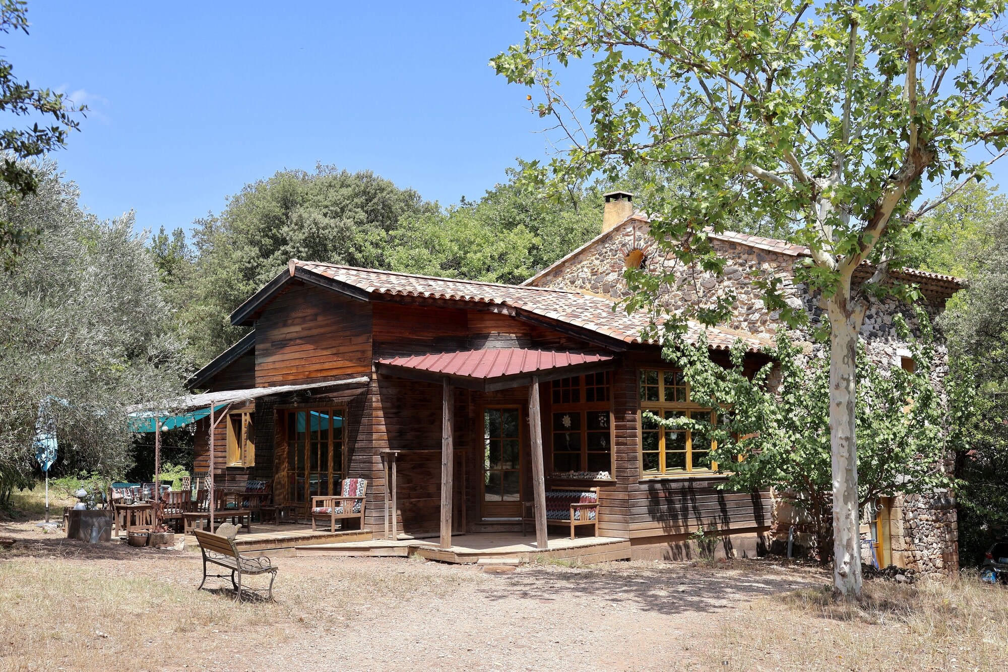 découvrez les avis et retours d'expérience sur éco habitat, une initiative visant à promouvoir des solutions d'habitat durables et écoresponsables. informez-vous sur les pratiques innovantes et les conseils d'experts pour améliorer votre cadre de vie tout en respectant l'environnement.