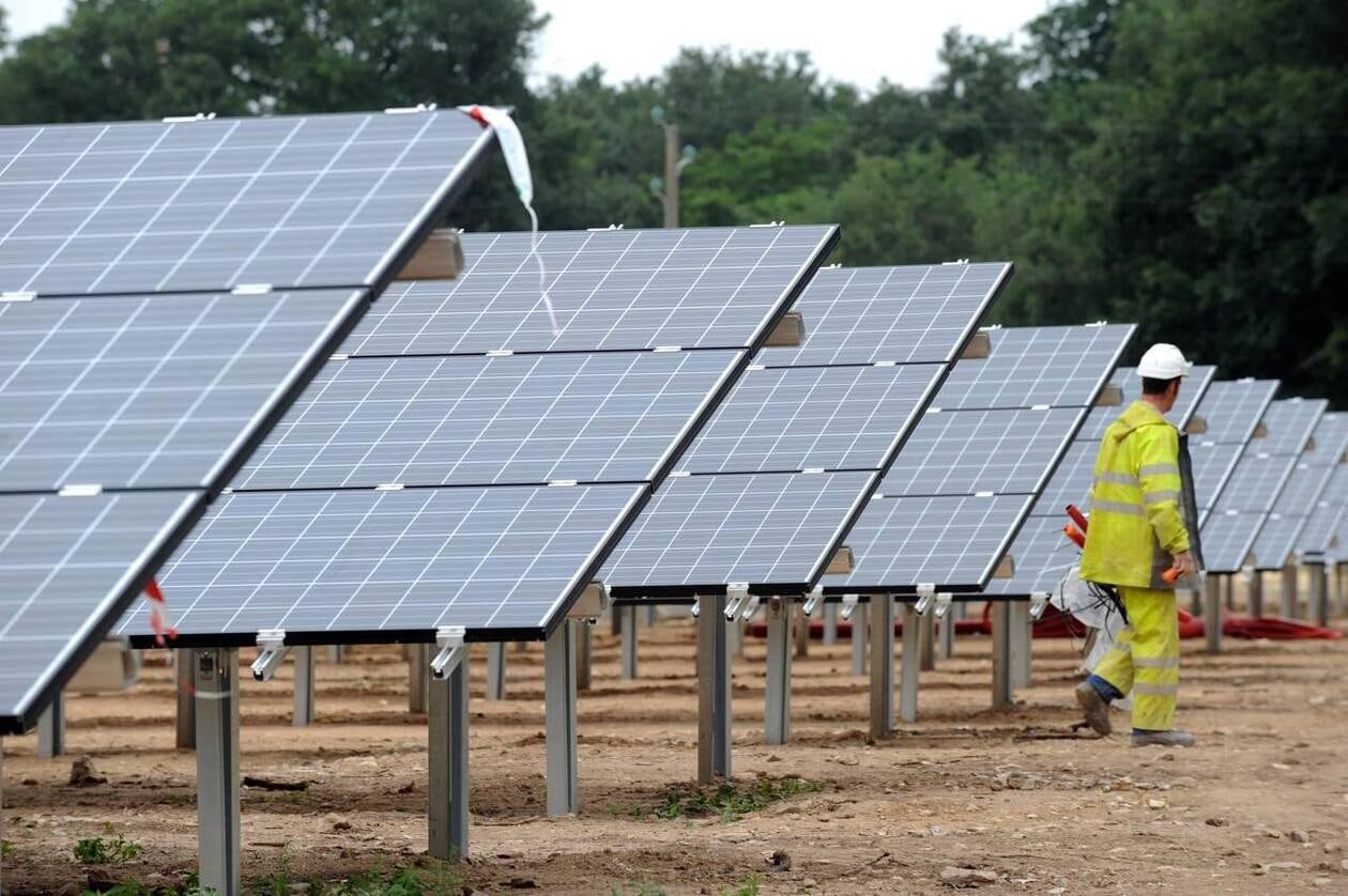 découvrez les avis sur les panneaux photovoltaïques d'edf enr. trouvez des informations fiables, des retours d'expérience et des conseils pour mieux comprendre l'offre d'edf en matière d'énergie renouvelable.