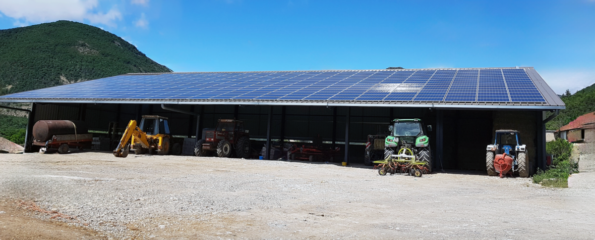 découvrez notre analyse complète sur les avis des hangars photovoltaïques en 2025. informez-vous sur les tendances, les avantages et les retours d'expérience concernant ces installations énergétiques innovantes.