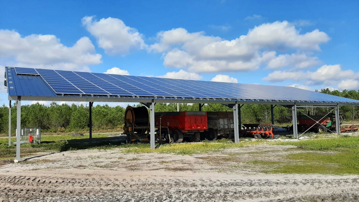 découvrez les avis sur les hangars photovoltaïques dans les pyrénées-orientales. informez-vous sur leurs avantages, performances et retours d'expérience pour optimiser votre projet d'énergie renouvelable.