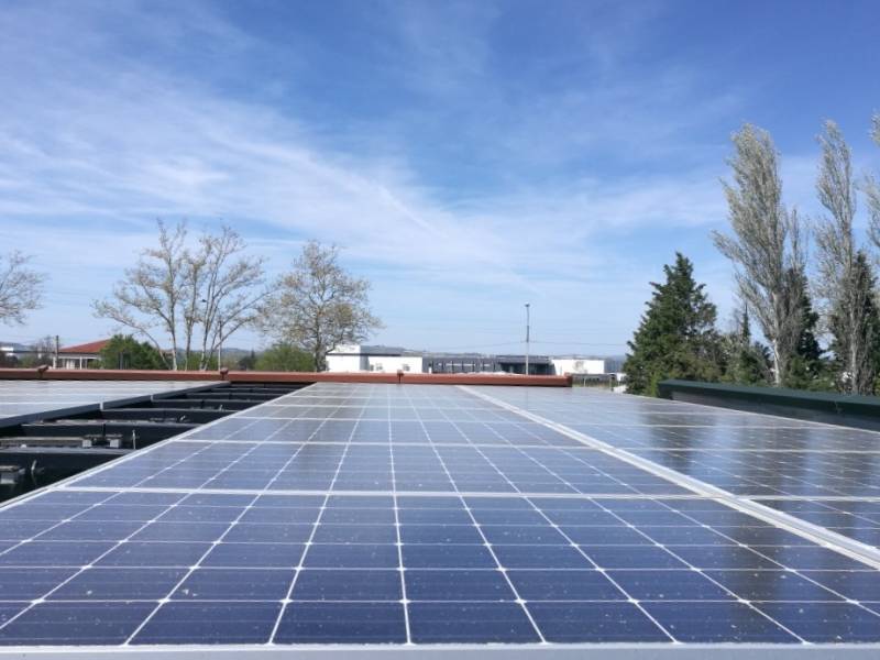 découvrez notre avis complet sur la location de toitures photovoltaïques. analyse des avantages, des inconvénients, et des retours d'expérience pour vous aider à faire le meilleur choix en matière d'énergie solaire.