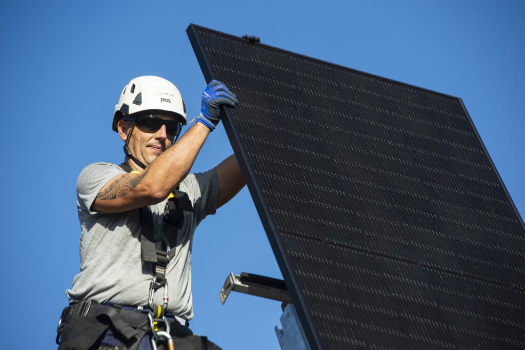 découvrez les avis sur les panneaux edf pour mieux comprendre leur efficacité et leur impact. informez-vous sur les expériences des utilisateurs, les avantages et les inconvénients de ces solutions énergétiques. prenez une décision éclairée pour vos besoins en énergie.
