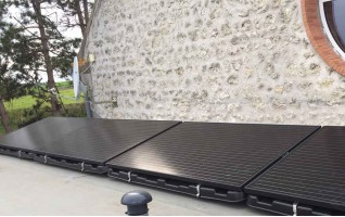 découvrez le bac lesté photovoltaïque, une solution innovante alliant performance et durabilité pour maximiser l'efficacité de vos installations solaires. optimisez votre production d'énergie tout en garantissant la stabilité de vos panneaux grâce à cette technologie avancée.