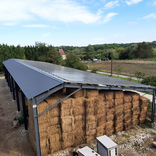 découvrez les avantages des bâtiments photovoltaïques, une solution innovante et écologique pour produire de l'énergie renouvelable. optimisez votre consommation énergétique tout en réduisant votre empreinte carbone grâce à l'intégration de panneaux solaires sur votre bâtiment.