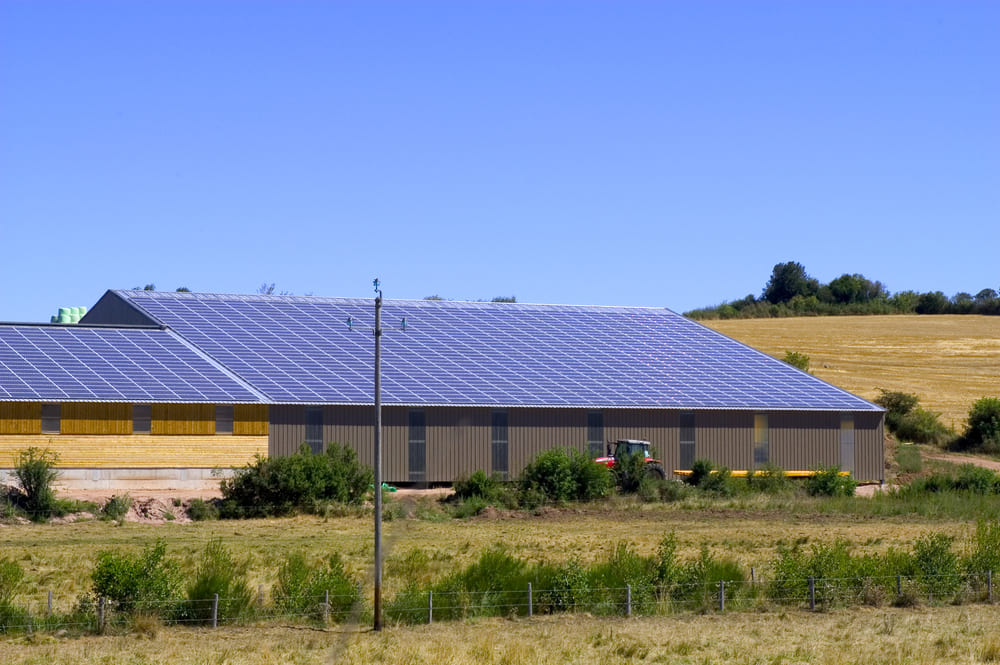 découvrez comment bénéficier d'un bâtiment photovoltaïque gratuit et transformez votre espace en une source d'énergie durable. profitez des subventions et programmes disponibles pour réduire vos coûts tout en contribuant à la protection de l'environnement.