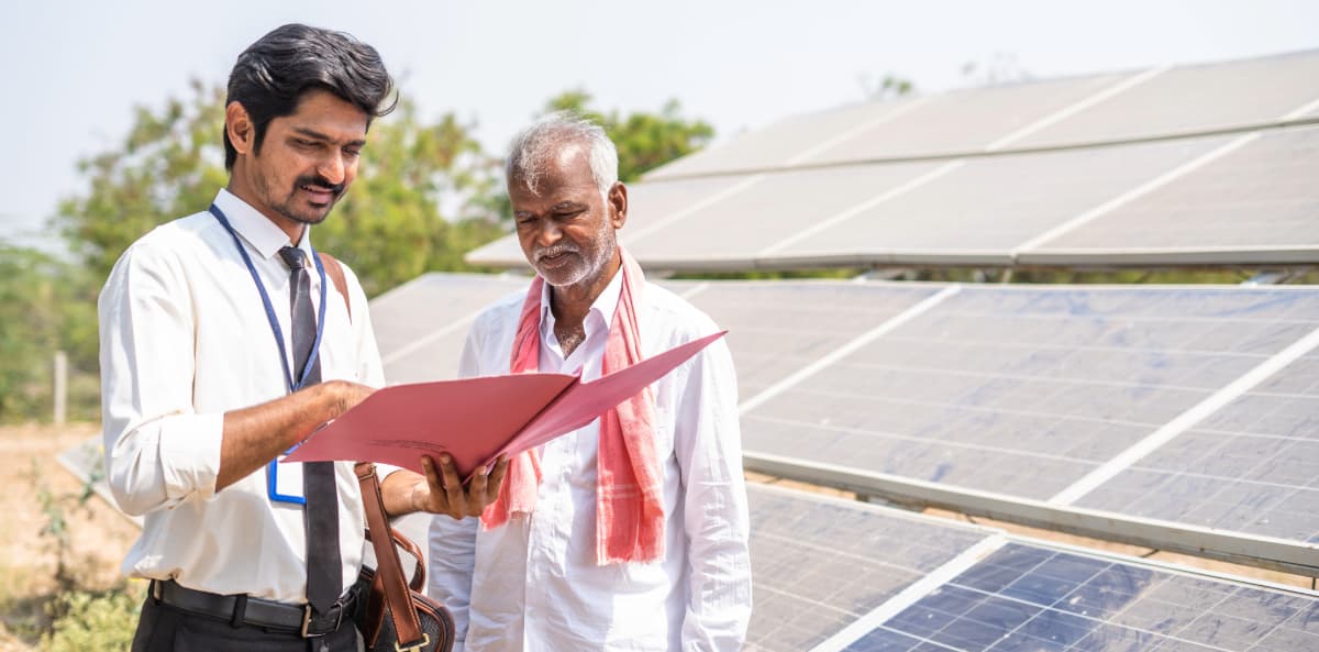 découvrez comment les bénéficiaires de panneaux solaires maximisent leurs économies tout en contribuant à la protection de l'environnement. apprenez les avantages fiscaux, les aides financières et les bénéfices à long terme de l'énergie solaire.