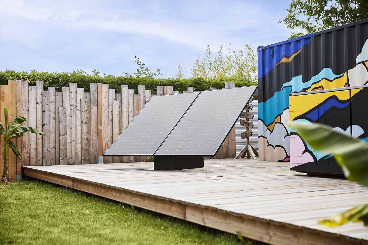 découvrez besolar, la solution prête à l'emploi pour vos besoins en énergie solaire. simplifiez la transition énergétique avec nos systèmes photovoltaïques efficaces et faciles à installer, adaptés à tous vos projets résidentiels ou professionnels.