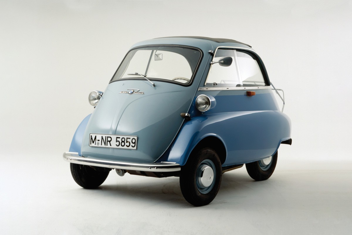 découvrez la bmw 600, un modèle emblématique alliant design élégant, performance et confort. explorez ses caractéristiques innovantes et l'expérience de conduite inégalée qu'elle offre.