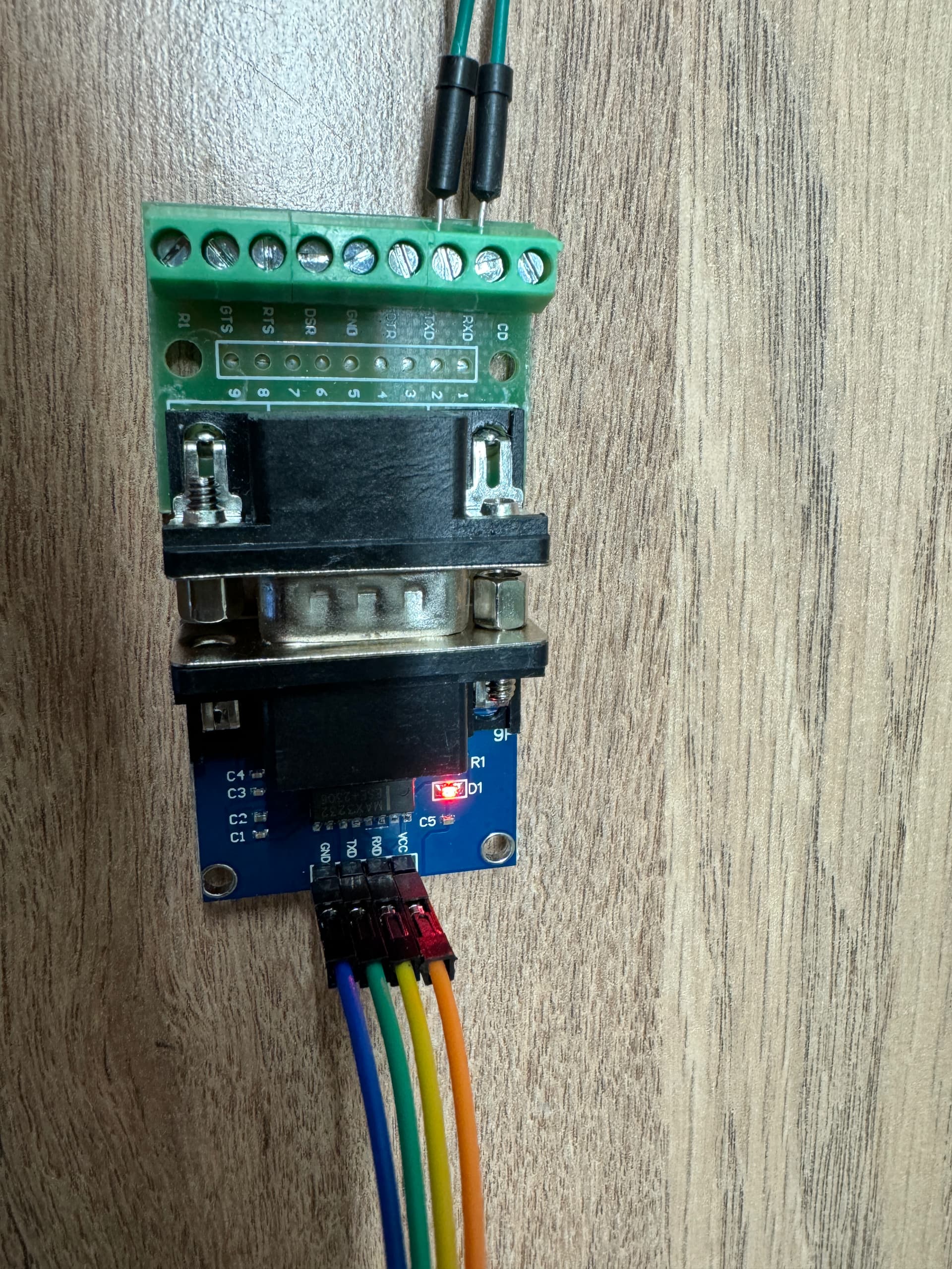 découvrez la borne ve tronic, une solution innovante pour la recharge de véhicules électriques. conçue pour allier efficacité et design moderne, cette borne facilite l'accès à l'énergie pour tous les utilisateurs de voitures électrique. profitez d'une recharge rapide et sécurisée, adaptée à vos besoins.