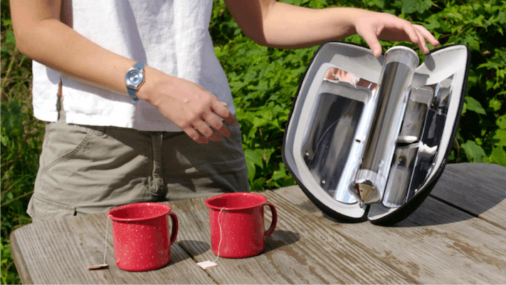 découvrez la bouilloire solaire, l'alternative écologique pour chauffer votre eau grâce à l'énergie du soleil. idéale pour le camping ou à domicile, elle vous permet de réduire votre empreinte carbone tout en profitant d'un moyen pratique et économique de préparer vos boissons chaudes.