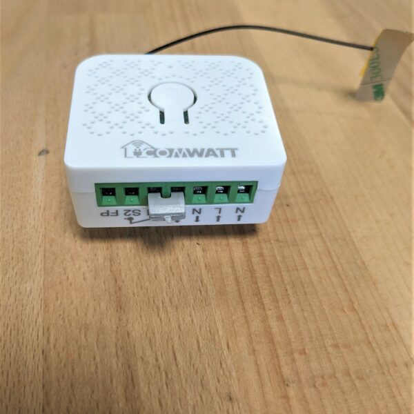 découvrez la box comwatt, une solution innovante pour gérer votre énergie à domicile. optimisez votre consommation électrique, réduisez vos factures et contribuez à la transition énergétique grâce à une technologie avancée et intuitive. profitez d'un suivi en temps réel et d'outils d'analyse pour une maison éco-responsable.