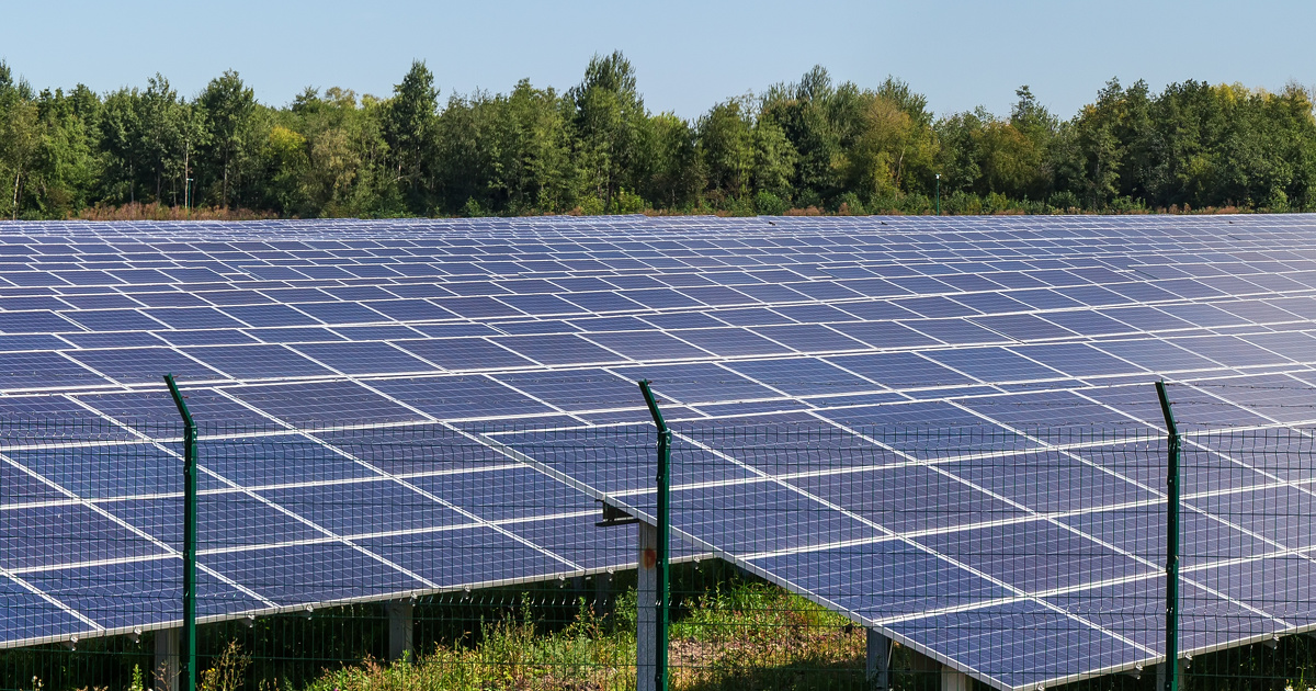 découvrez notre centrale photovoltaïque, une solution durable et innovante pour produire de l'énergie propre. profitez des avantages de l'énergie solaire, réduisez votre empreinte carbone et contribuez à un avenir plus vert tout en réalisant des économies sur vos factures d'électricité.
