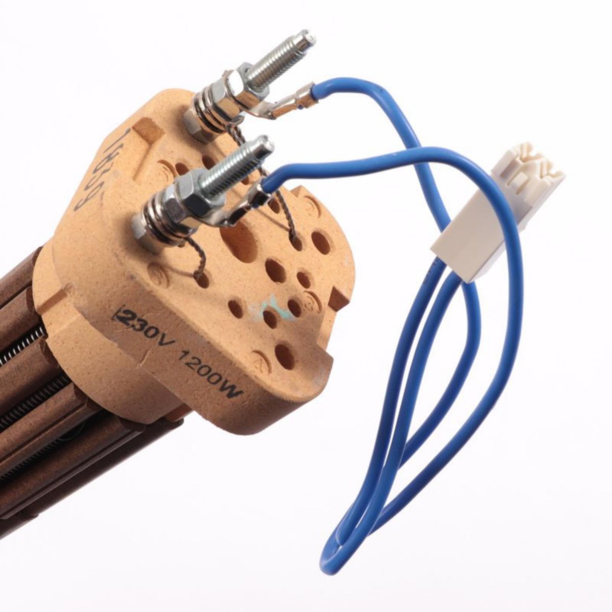 découvrez tout ce qu'il faut savoir sur la résistance de votre chauffe-eau : fonctionnement, types, entretien et conseils pour prolonger sa durée de vie.