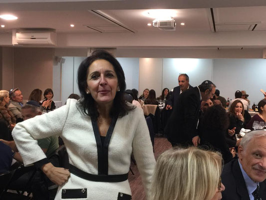 découvrez l'univers de charles-david ohayon, un expert passionné qui allie créativité et innovation. explorez ses projets inspirants et son parcours unique dans le domaine de [secteur d'activité].