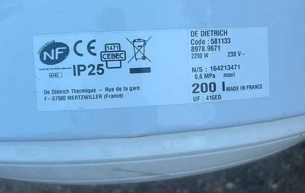 découvrez notre gamme de chauffe-eau série, alliant performance et efficacité énergétique. profitez d'une eau chaude instantanée et adaptée à vos besoins, tout en réalisant des économies sur vos factures d'énergie. idéal pour les foyers modernes, nos chauffe-eau sont conçus pour durer et satisfaire toutes vos attentes.