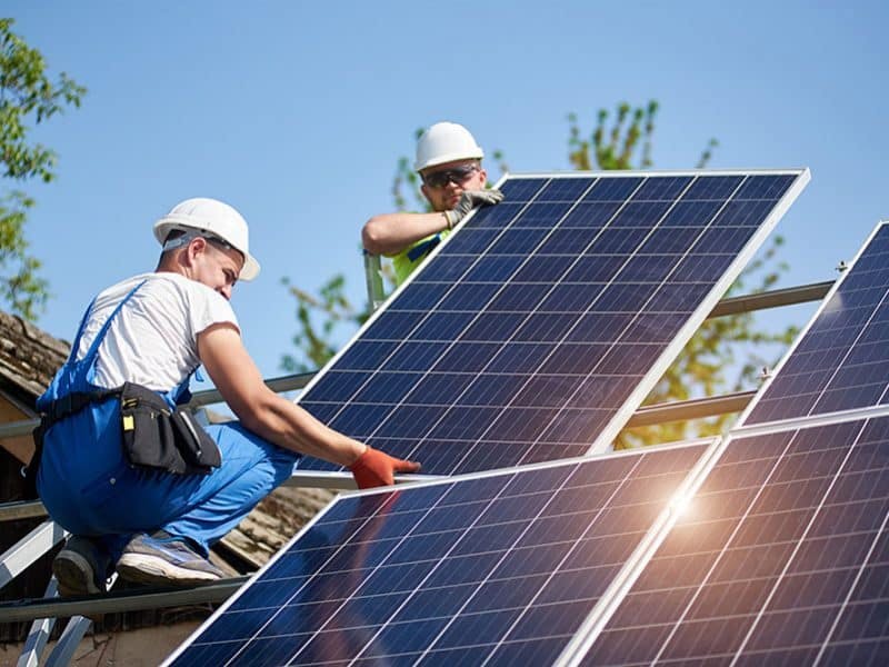 découvrez comment choisir le panneau photovoltaïque idéal pour votre projet. comparez les différentes technologies, performances et coûts afin d'optimiser votre production d'énergie solaire et de réduire votre empreinte carbone.