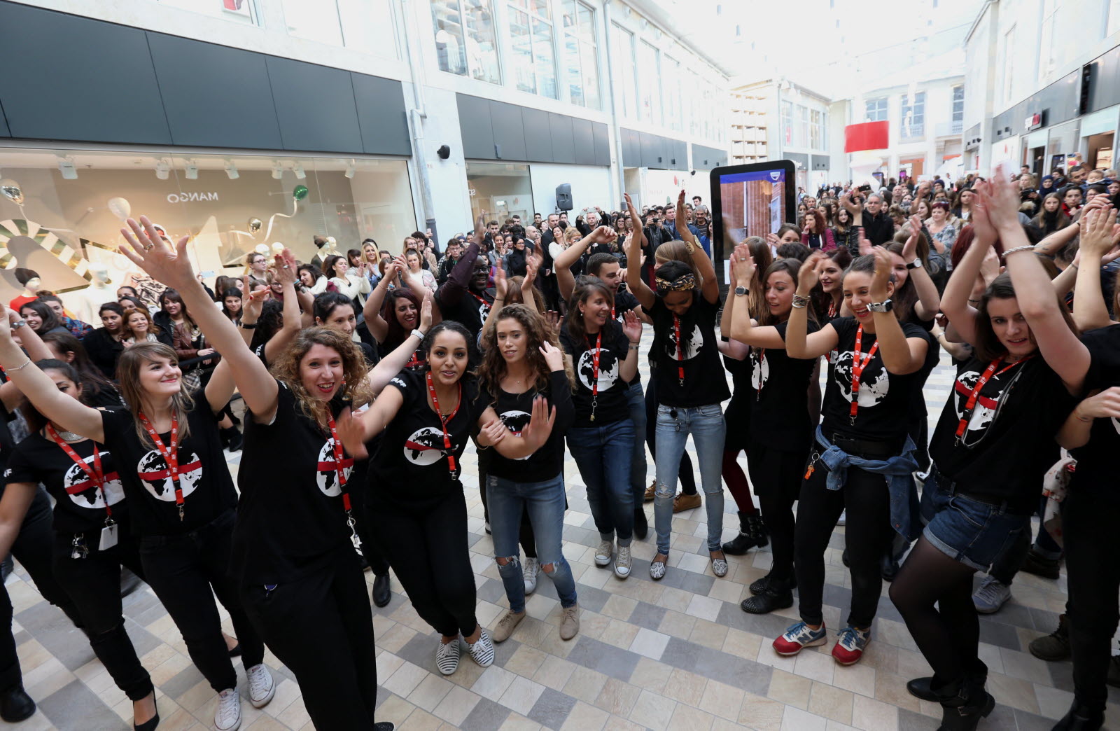 découvrez nos clients ouverts : une plateforme innovante qui facilite la communication et la collaboration entre entreprises et clients, favorisant des relations transparentes et durables.