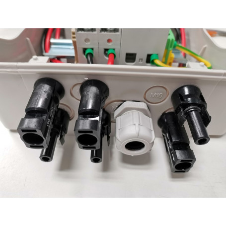 découvrez notre coffret de protection dc, conçu pour préserver vos équipements électroniques des surtensions et des courts-circuits. profitez d’une solution robuste et fiable, idéale pour garantir la sécurité de vos appareils tout en offrant une utilisation facile et efficace.