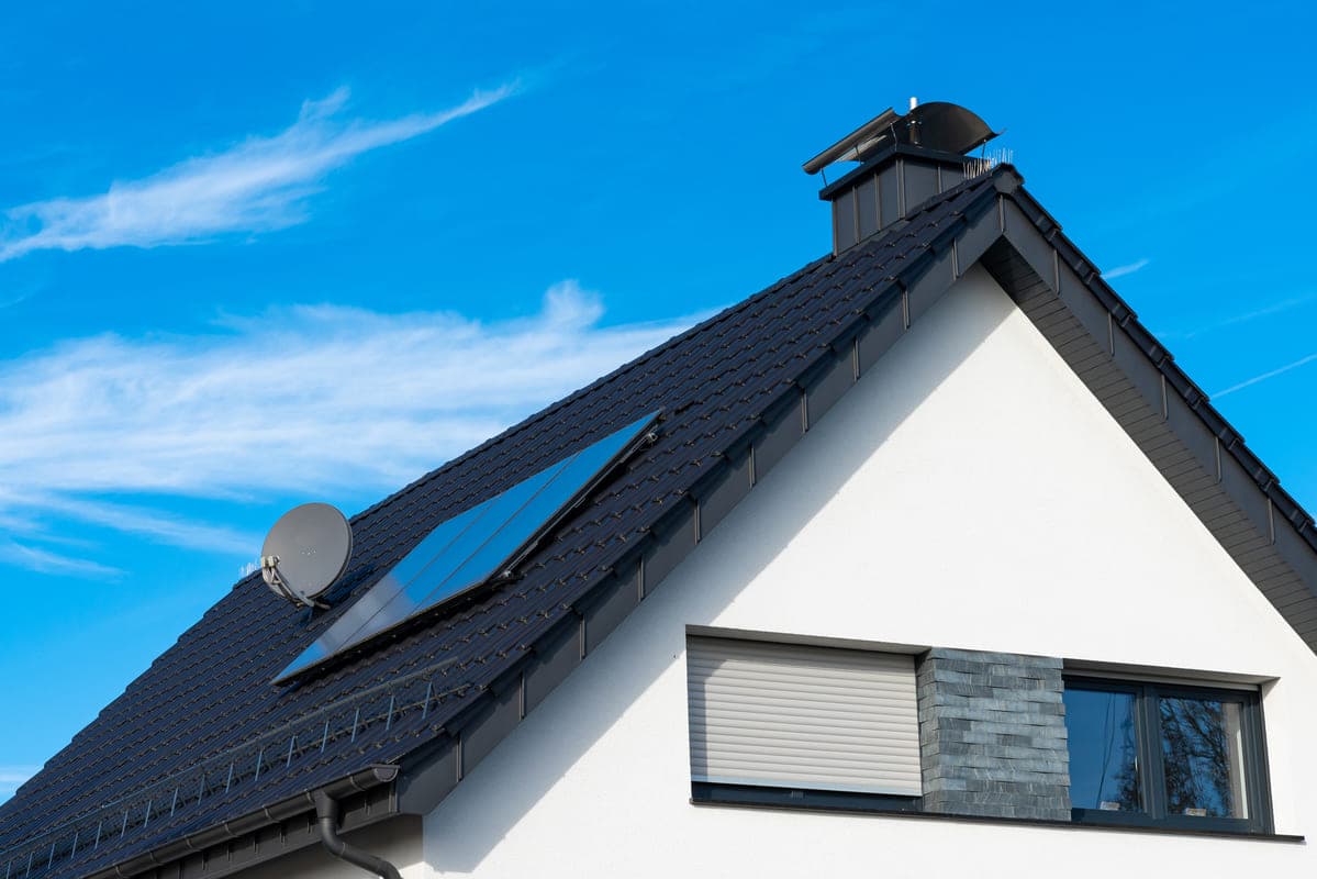 découvrez notre comparatif complet des panneaux solaires : évaluez les performances, les prix et les caractéristiques des meilleurs modèles pour faire le choix idéal pour votre installation. optez pour une énergie durable et économique !