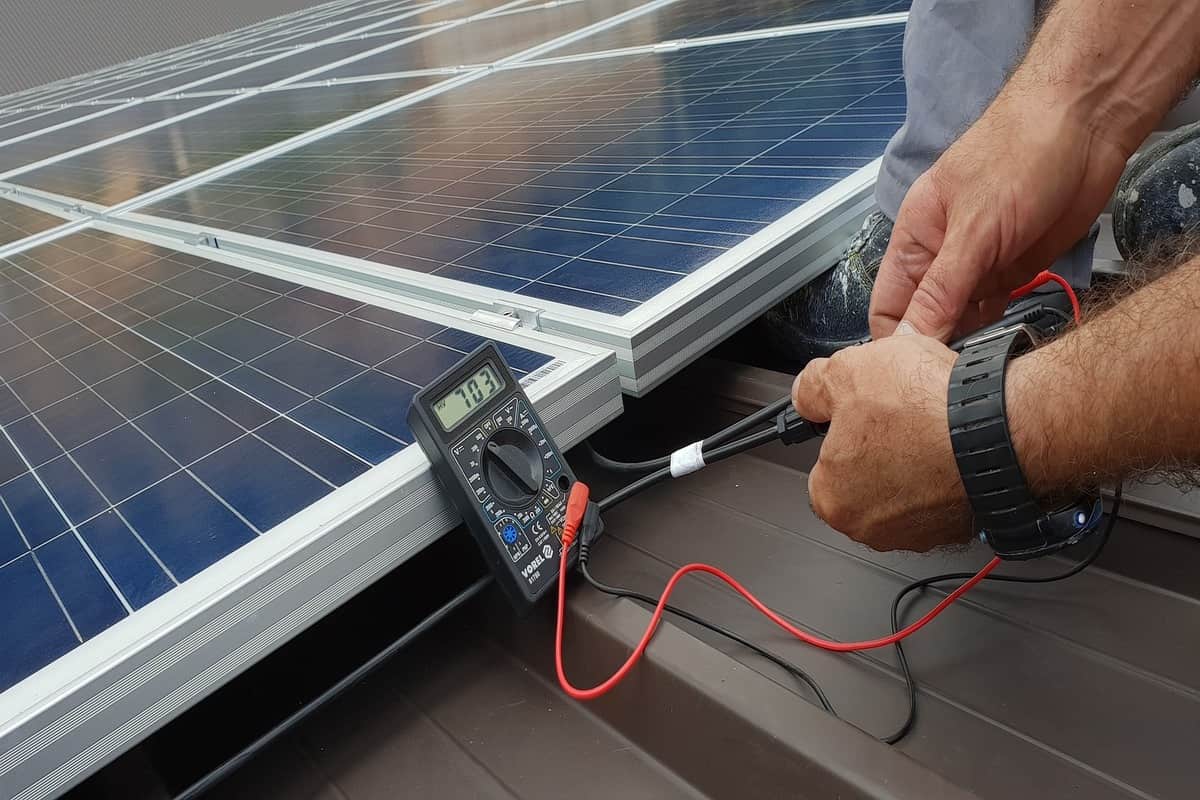 découvrez notre comparatif photovoltaïque complet pour choisir les meilleures solutions solaires adaptées à vos besoins. analysez les performances, les tarifs et les avantages des panneaux solaires afin de maximiser votre investissement tout en respectant l'environnement.