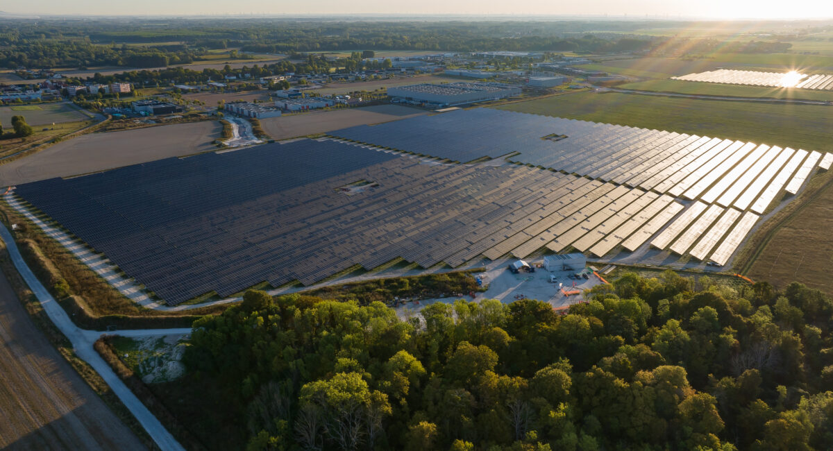 découvrez le compte solaire urbain, une solution innovante qui vous permet de produire et de consommer votre propre énergie solaire en milieu urbain. optez pour une alternative durable et économique pour l'alimentation de votre logement tout en contribuant à la transition énergétique.