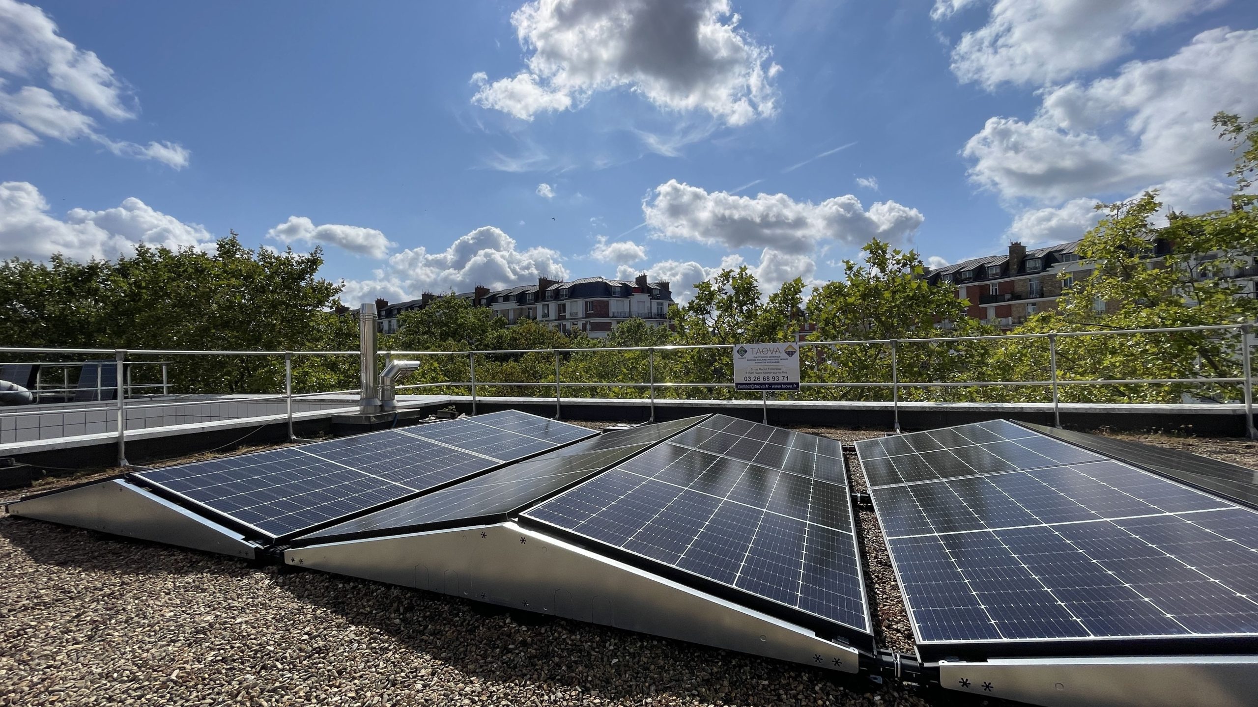 découvrez nos solutions de contact photovoltaïque pour optimiser vos systèmes solaires. obtenez des conseils d'experts pour maximiser l'efficacité de vos installations photovoltaïques et bénéficier d'une énergie durable.